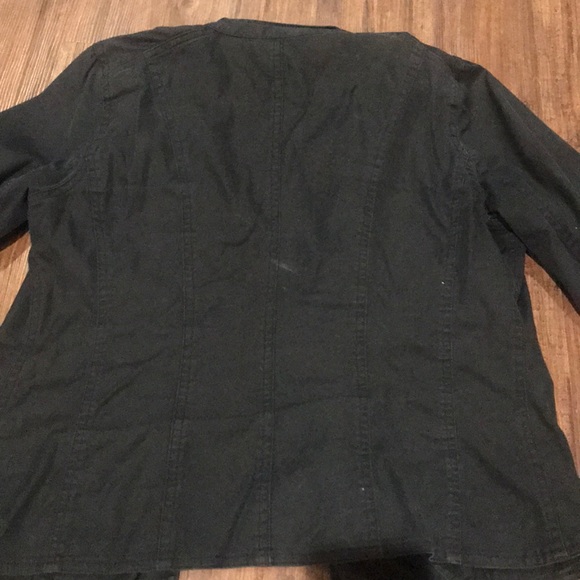 Jacket - Picture 3 of 4